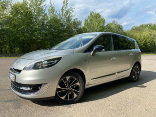 Renault Grand Scenic foto 2