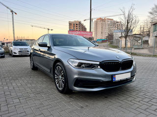 BMW 5 Series foto 8