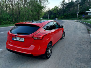 Ford Focus foto 2