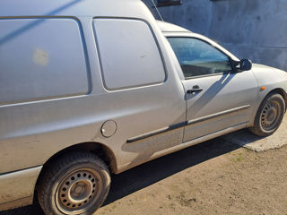 Volkswagen Caddy foto 2