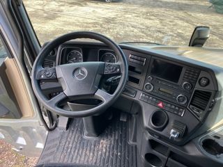 Mercedes Actros 1845 foto 10