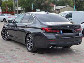 BMW 5 Series foto 5