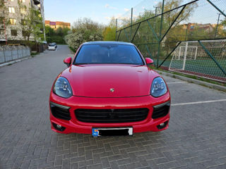 Porsche Cayenne foto 1