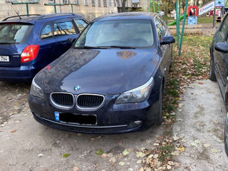 BMW 5 Series foto 2