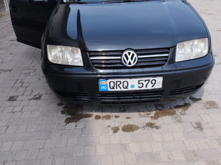 Volkswagen Bora foto 1