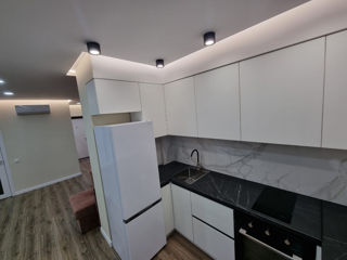 Apartament cu 3 camere, 65 m², Buiucani, Chișinău foto 5