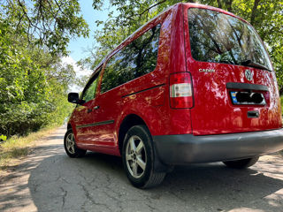 Volkswagen Caddy foto 10