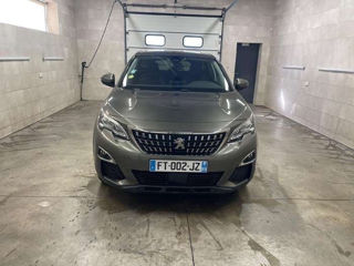 Peugeot 5008 foto 2