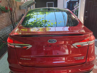 Ford Fusion foto 3