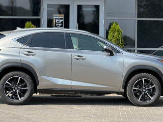 Lexus NX Series foto 8