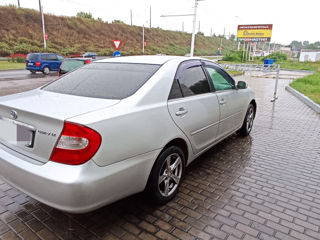 Toyota Camry foto 2