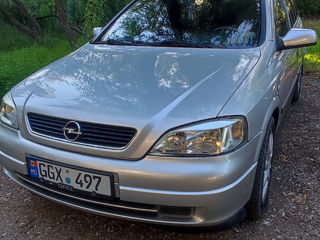 Opel Astra foto 2