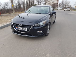 Mazda 3 foto 1