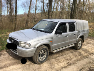 Mazda BT-50 фото 2