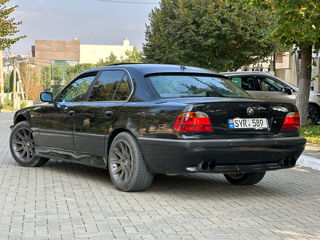 BMW 7 Series foto 7