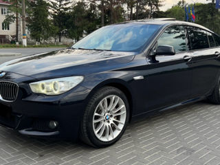 BMW 5 Series foto 2