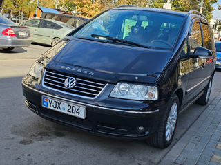 Volkswagen Sharan foto 2