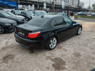 BMW 5 Series foto 5