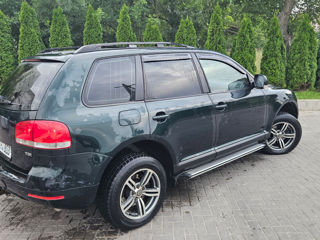 Volkswagen Touareg foto 10