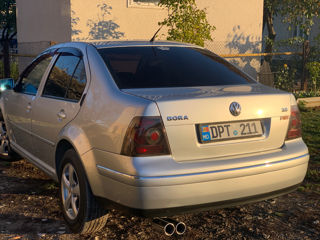 Volkswagen Bora foto 8