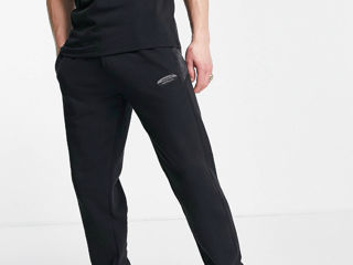 Pantaloni sportivi S,M