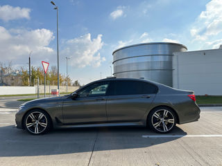 BMW 7 Series foto 5