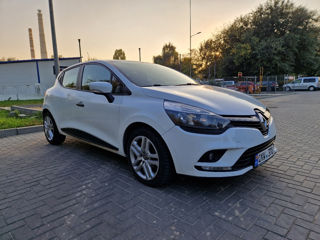 Renault Clio foto 2