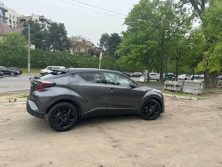 Toyota C-HR foto 6