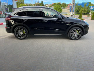 Porsche Cayenne foto 7