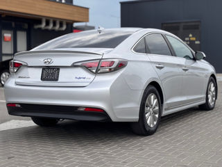 Hyundai Sonata foto 2