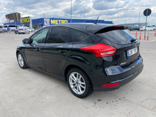 Ford Focus foto 1