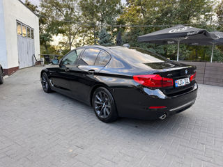 BMW 5 Series foto 3