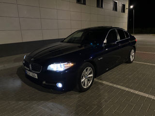 BMW 5 Series foto 6