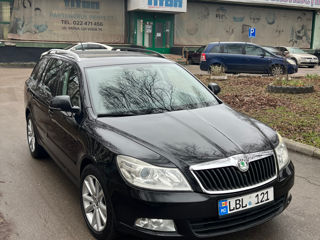 Skoda Octavia foto 2