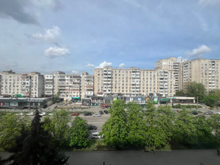 Apartament cu 3 camere, 63 m², Râșcani, Chișinău foto 1