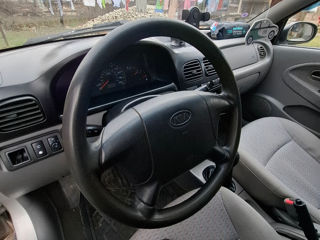 KIA Rio foto 4