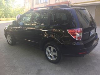 Subaru Forester foto 2