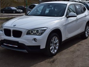 BMW x1 e84 2.0 benzin foto 1