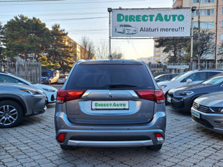 Mitsubishi Outlander foto 4