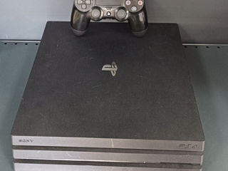 Sony PlayStation 4 Pro 1 TB SSD, 1 joystick, Pret- 3300 lei foto 1