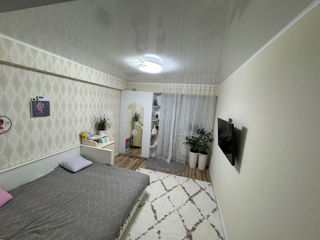 Apartament cu 2 camere, 65 m², Centru, Chișinău foto 4