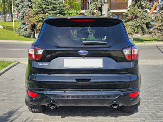 Ford Kuga foto 6