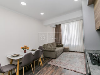 Apartament cu 2 camere, 68 m², Centru, Chișinău foto 3