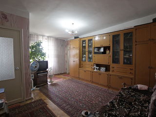 Apartament cu 2 camere! Centru, str. Grigore Vieru! foto 1