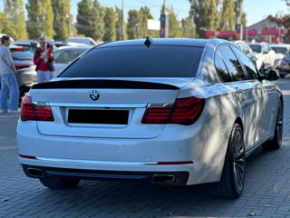 BMW 7 Series foto 5