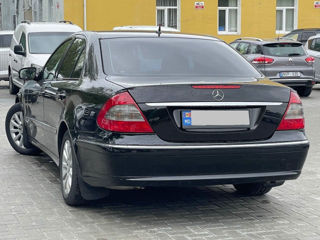 Mercedes E-Class foto 3