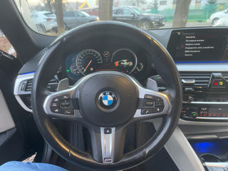 BMW 5 Series foto 7