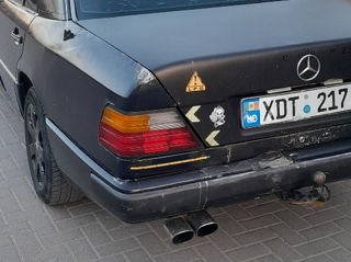 Mercedes Series (W124) foto 3