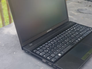 Samsung NP305V5A