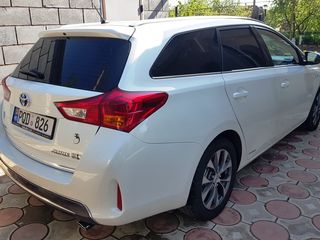 Toyota Auris foto 4